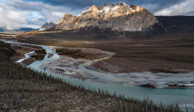 Sukakpak and River print