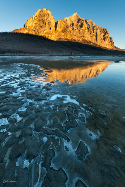 Sukakpak Reflection print